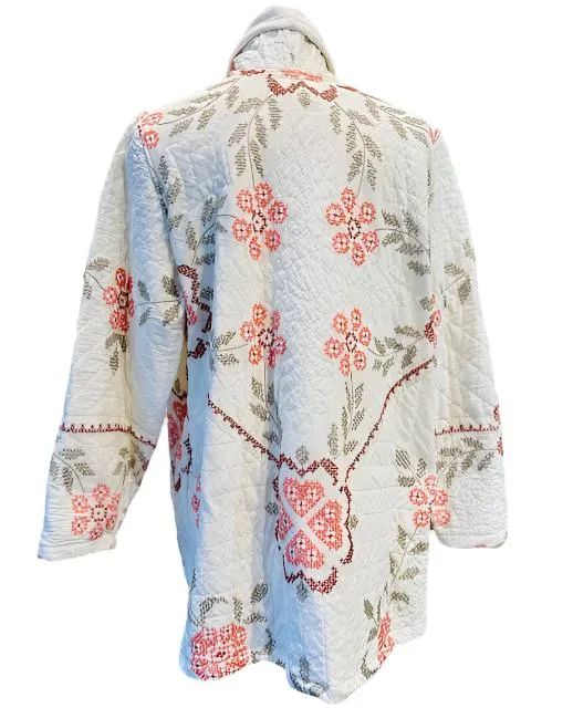 QUILT COAT WHITE WITH CROSS STITCH